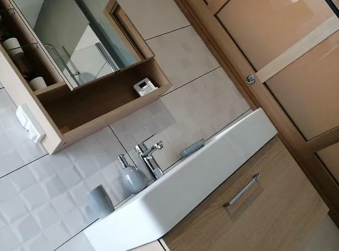 Les Penates Terrasse Apartament